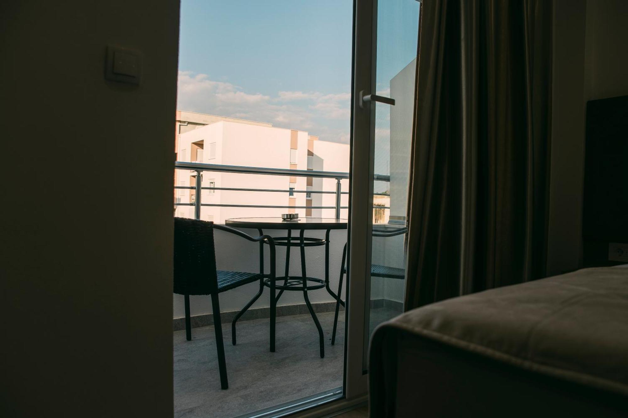 Apartments Casa Mia Улцинь Экстерьер фото